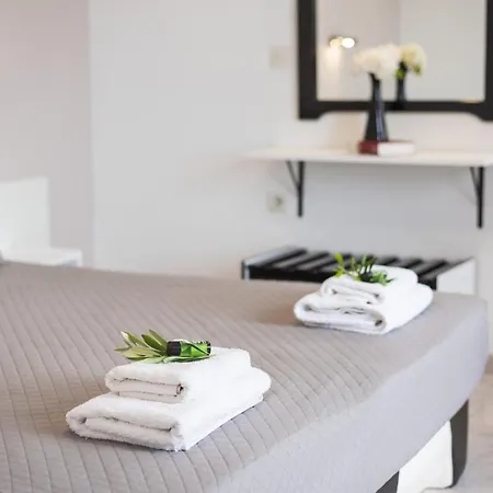 Sandy Annexe Aparthotel Kávos
