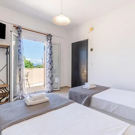 Sandy Annexe Aparthotel