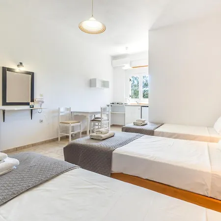 Aparthotel Sandy Annexe *
