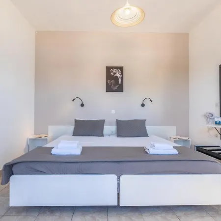 Sandy Annexe Aparthotel Kávos